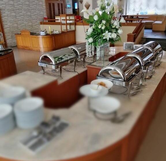 בית מלון כפרי Green World Palace