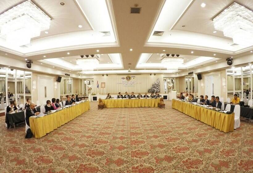 בית מלון כפרי Green World Palace