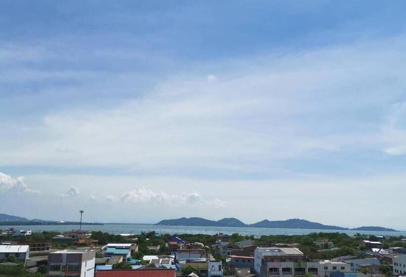 בית מלון כפרי Green World Palace