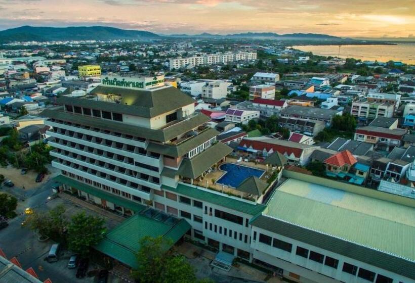 בית מלון כפרי Green World Palace