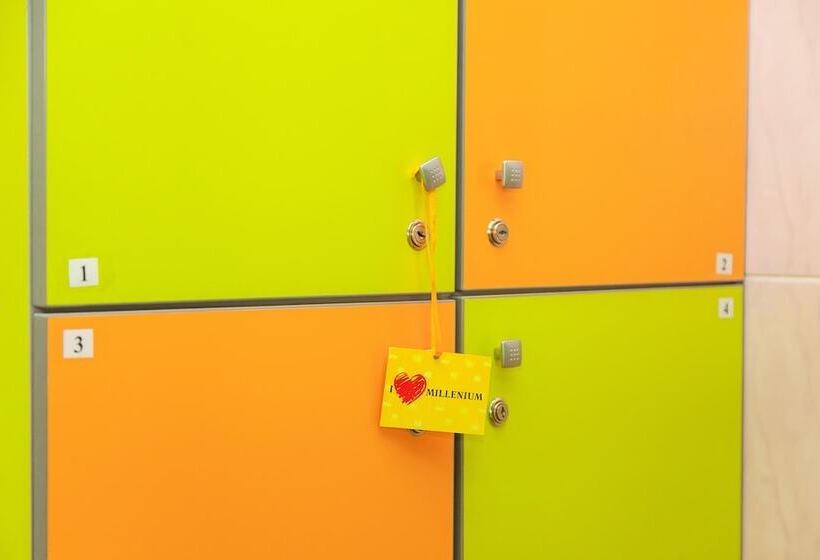 هتل Hostel Millenium