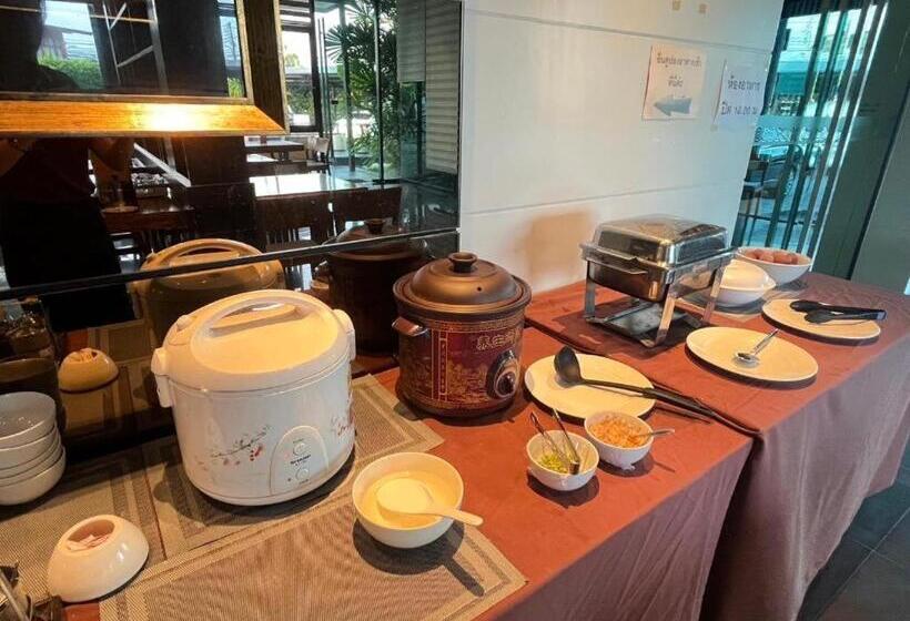 فندق Huernnana Jomsawan