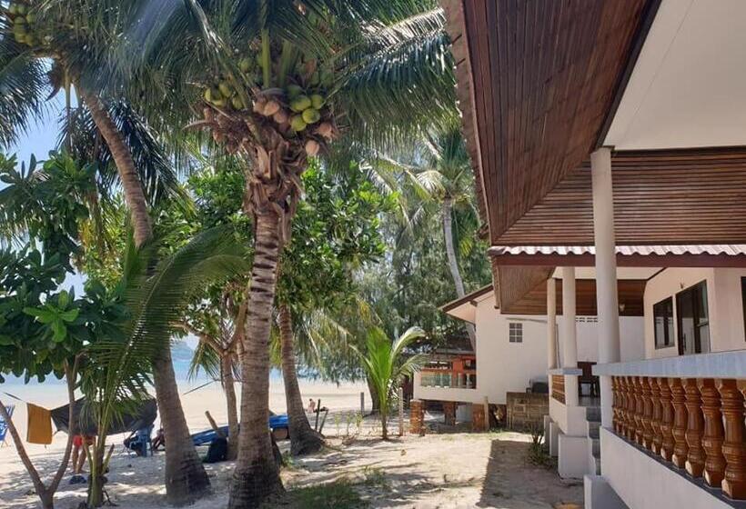 فندق Island Spa Resort