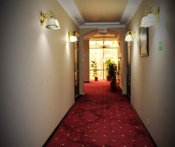 호텔 Kavkazskaya Plennitsa