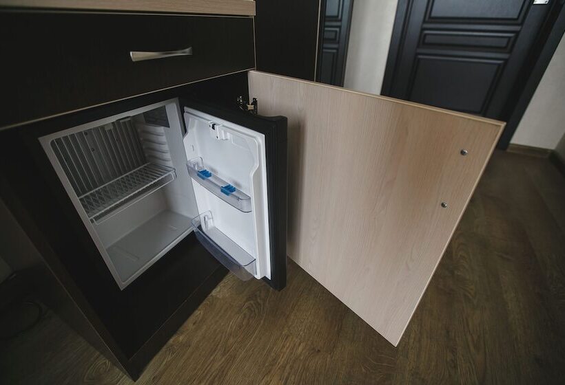 호텔 Kavkazskaya Plennitsa