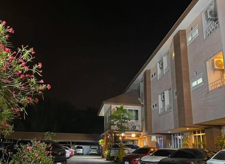 호텔 Klang Muang River Home