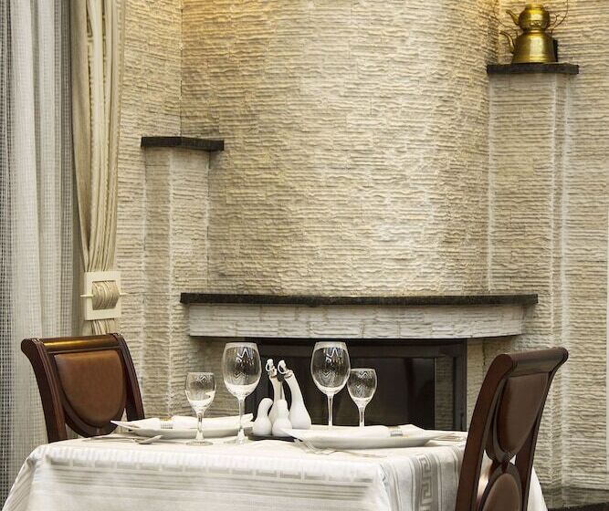 هتل La Familia Residence