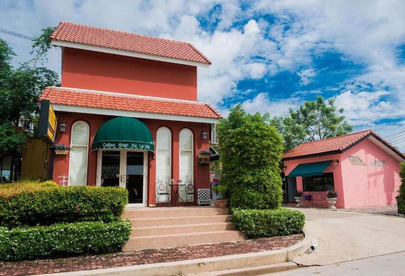 Отель La Villa Boutique