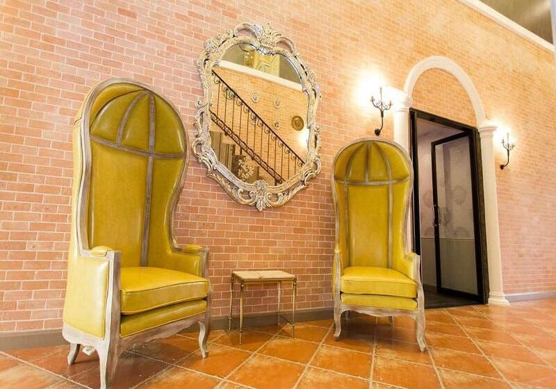 Отель La Villa Boutique