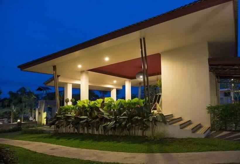 Отель Maryo Resort Chiangrai Sha Plus