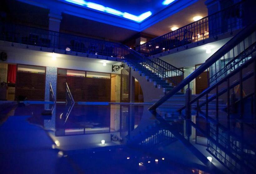 هتل Medical And Spa Centre Merkur