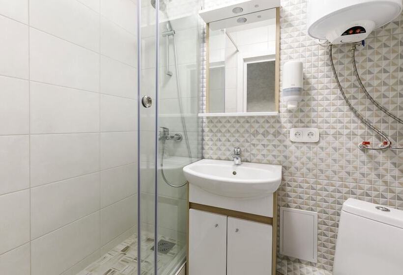 فندق Millenium V Centre