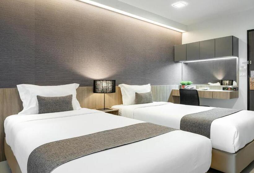 Отель Nap In Fest