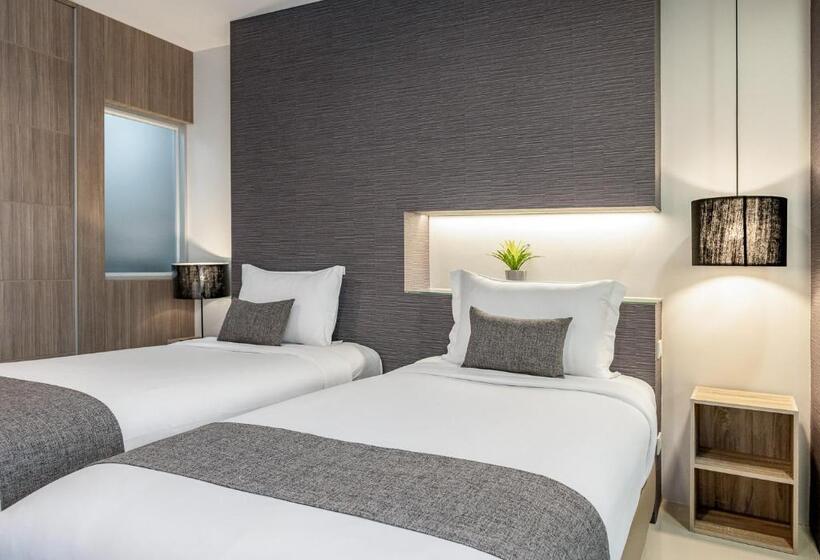 Отель Nap In Fest