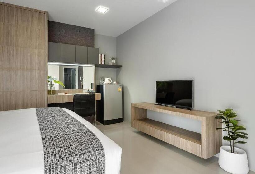 Отель Nap In Fest