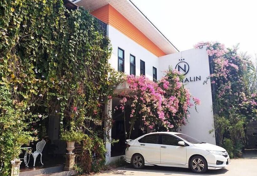 ホテル Natnalin