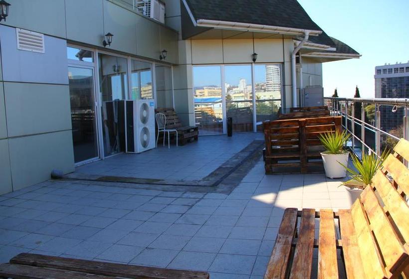 هتل Hostel Papa Na Dache