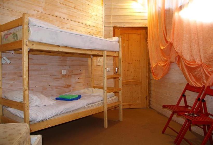 هتل Hostel Papa Na Dache