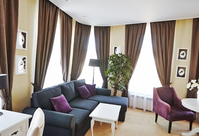 هتل Old Street Kostroma