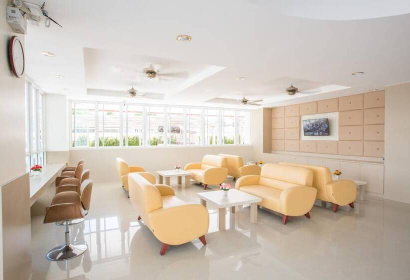 בית מלון כפרי P.a. Thani