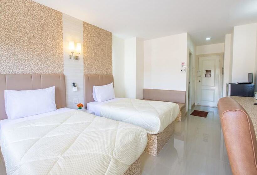 בית מלון כפרי P.a. Thani