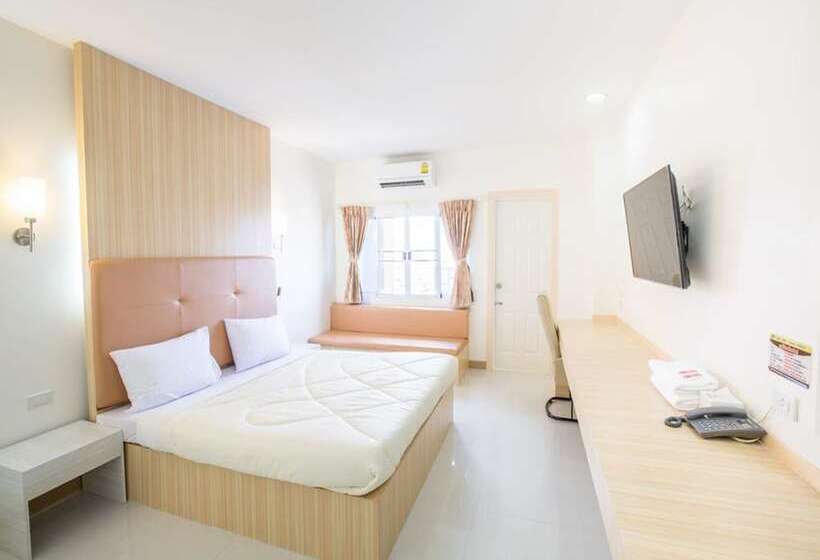 בית מלון כפרי P.a. Thani