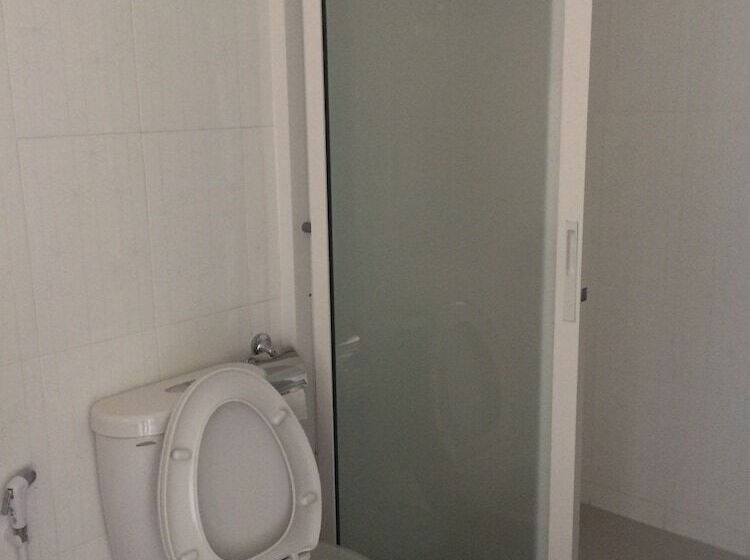 בית מלון כפרי Phu Pai Kaew Resort