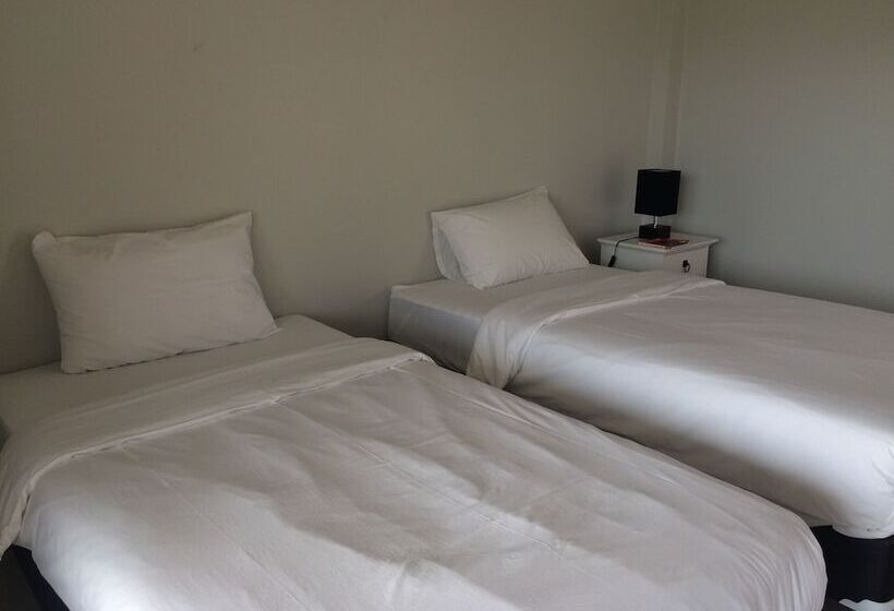 בית מלון כפרי Phu Pai Kaew Resort