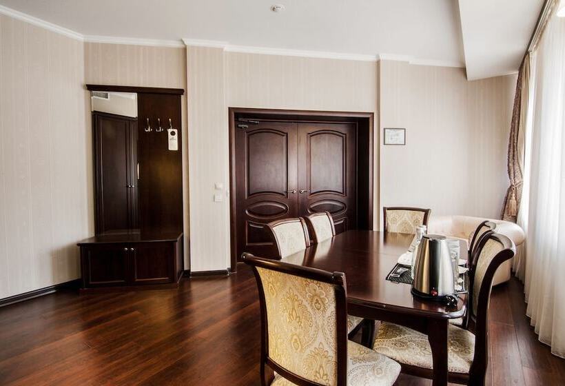 هتل Plaza Boutique