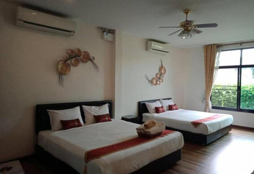 Отель Qg Resort