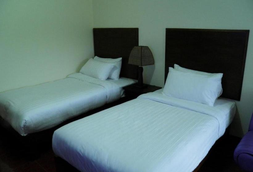 فندق Ruen Narisra Resort