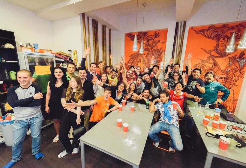 酒店 Safari Hostel