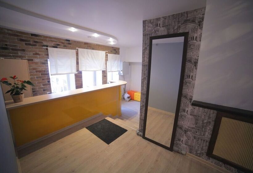 Отель Smile Hostel