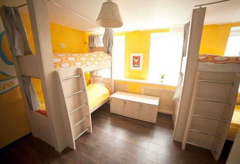 Отель Smile Hostel
