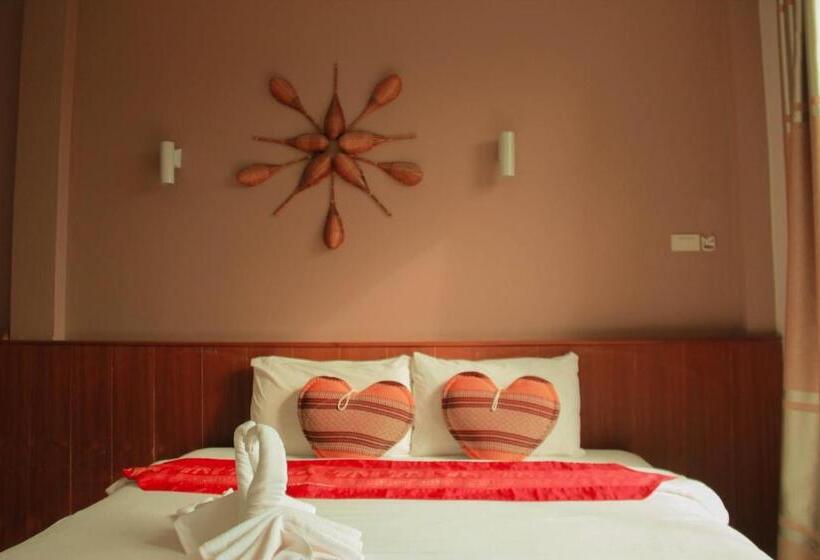 Hotel Thai Lao Resort And Spa โรงแรมไทลาว รีสอร์ท แอนด์ สปา