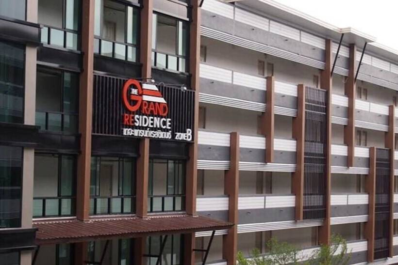 ホテル The Grand Residence