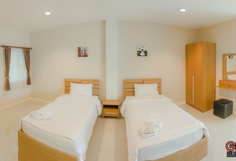 ホテル The Grand Residence