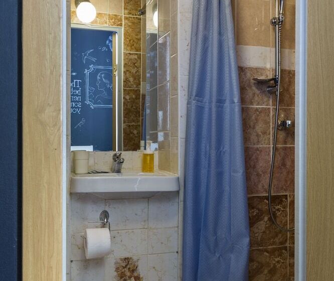 ホテル Mir Na Nevskom