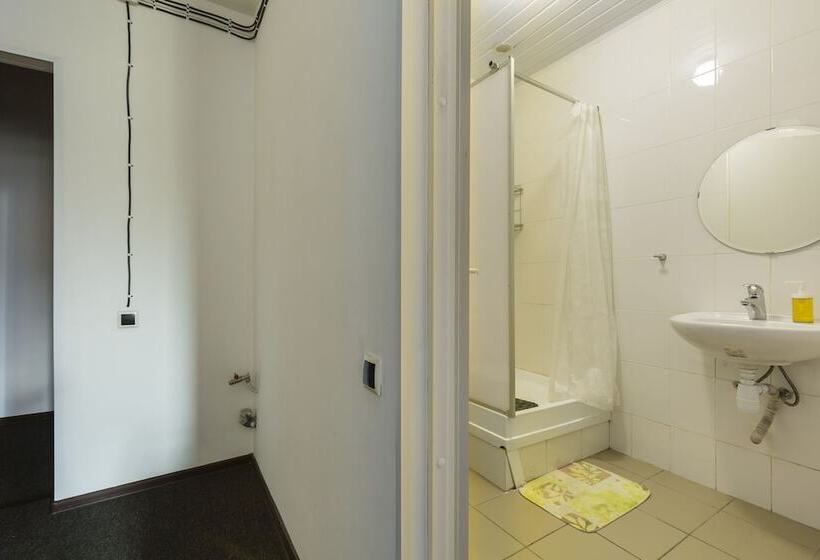 ホテル Mir Na Nevskom