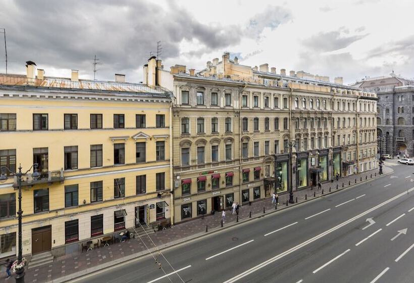 ホテル Mir Na Nevskom