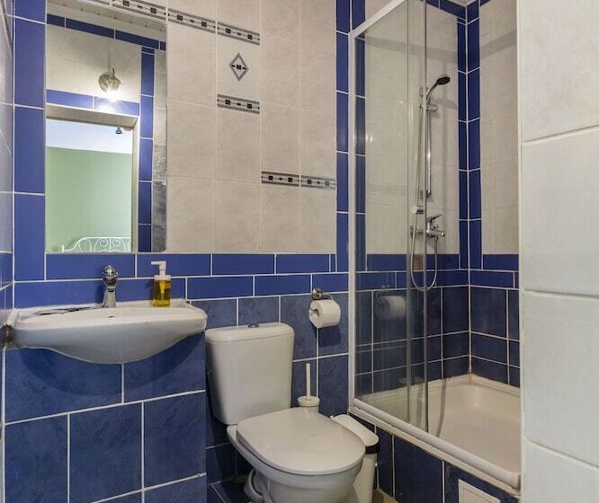 ホテル Mir Na Nevskom