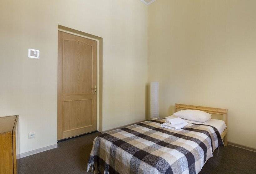 ホテル Mir Na Nevskom