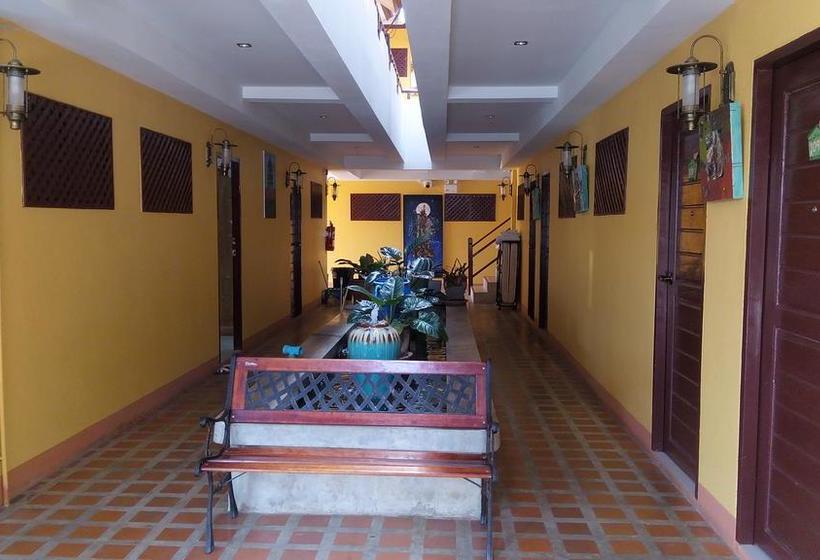 בית מלון כפרי Yellow Tique