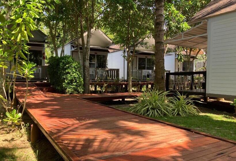 Isle Beach Resort Krabi Sha