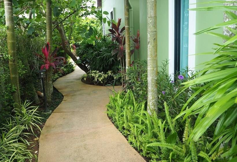 Jinda Resort