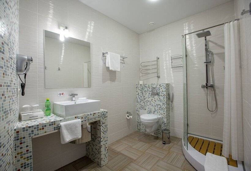 Kamarooms Business Hotel & Spa