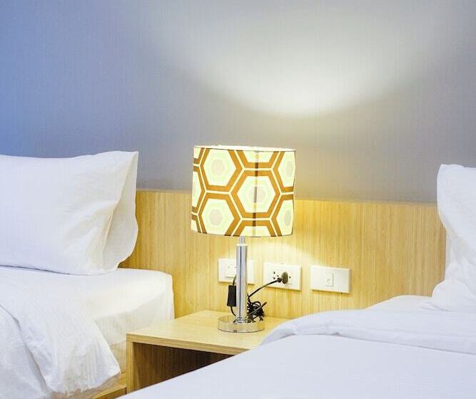 Klaang Muang Hotel Rayong