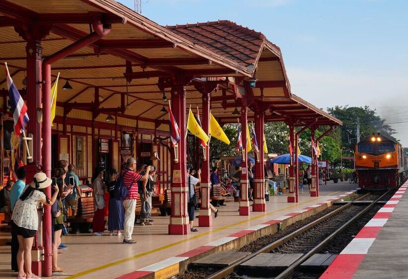 Loligo Resort Hua Hin