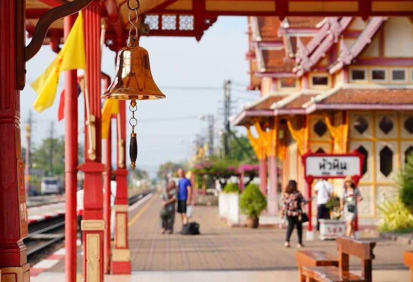 Loligo Resort Hua Hin