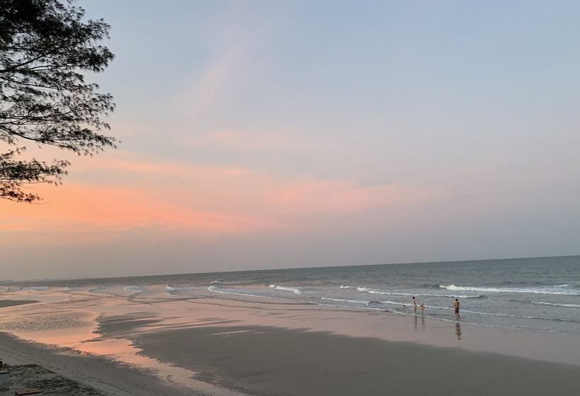 Loligo Resort Hua Hin